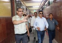 DM JAUNPUR ने जिला अस्पताल के इमरजेंसी कक्ष में AC लगाने के निर्देश दिए है   