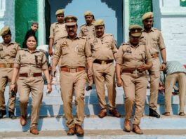 Jaunpur News Police present at every corner in view of Bakrid festival