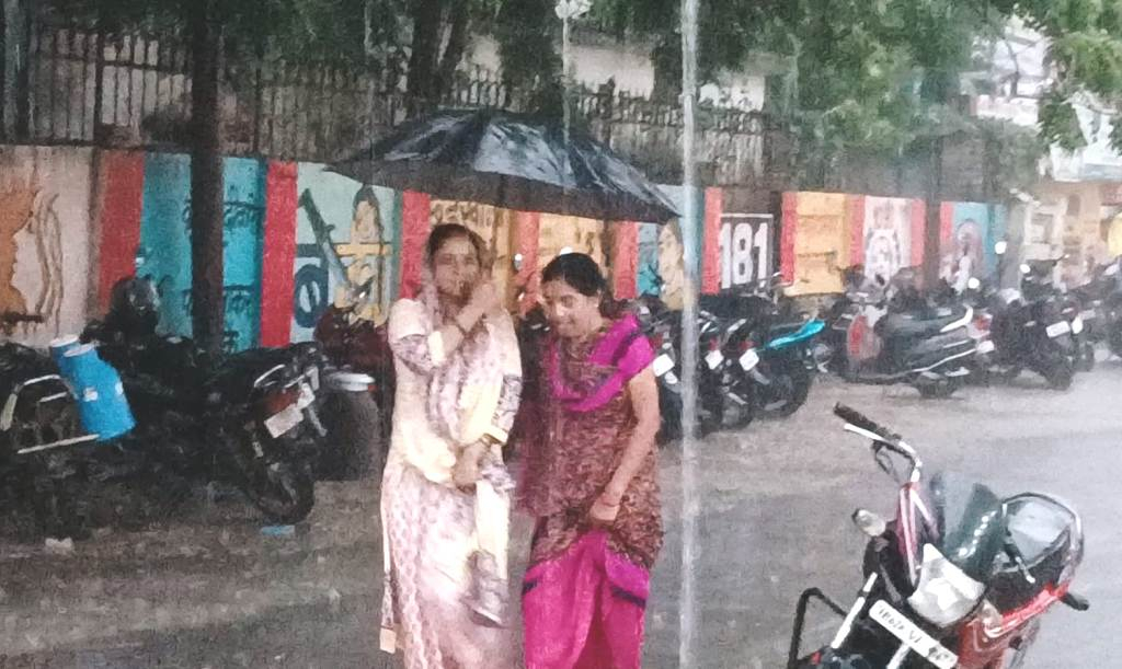 Weather :17 जुलाई तक जौनपुर के आसपास के जिलों में भारी बारिश होगी 2 Weather :17 जुलाई तक जौनपुर के आसपास के जिलों में भारी बारिश होगी