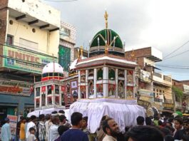 JAUNPUR,देर शाम करबला में ताजिए किए गए दफन