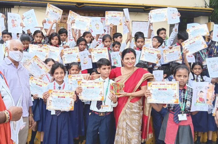 संस्कृति का पाठ बच्चों को अवश्य पढ़ायें: राकेश श्रीवास्तव