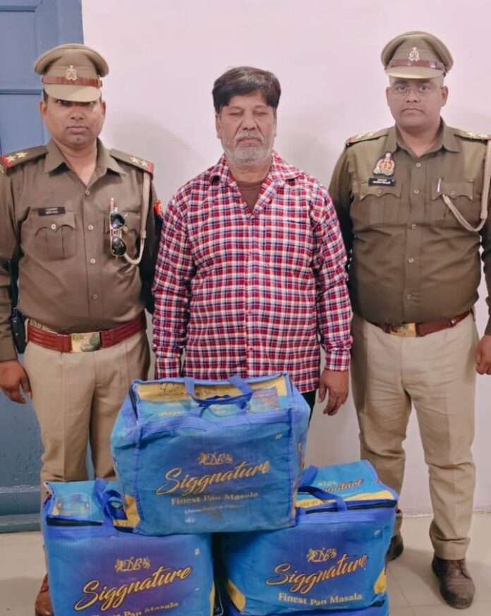 chinese manja news jaunpur,125 बंडल अवैध प्रतिबंधित चाइनीज मांझा बरामद 