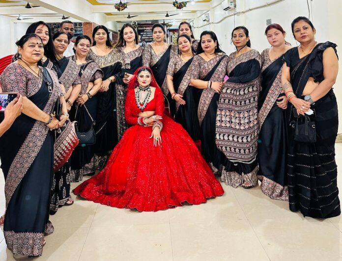 मेकअप सेमिनार का सफल आयोजन, प्रतिभागियों ने सीखी आधुनिक ब्यूटी तकनीकें