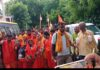 JAUNPUR :विधायक रमेश मिश्रा के नेतृत्व में निकली ऐतिहासिक कांवड़ यात्रा