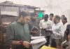 Jaunpur, CDO के ब्लाक पर पहुचते ही ,मची अफरातफरी
