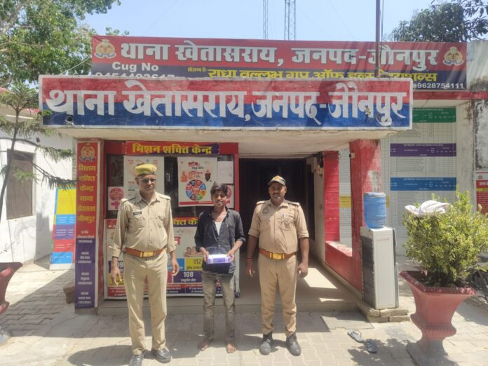 मुखबीर की सूचना पर युवक चढा पुलिस के हत्थे, तमंचा कारतूस बरामद